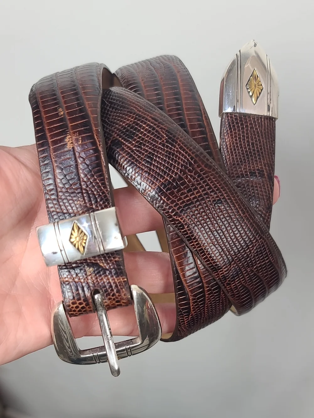 Vtg Western Brown Croc-Embossed Italian Leather Belt Silver-Tone Ranger Buckle